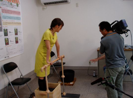 H200926-03.jpg
